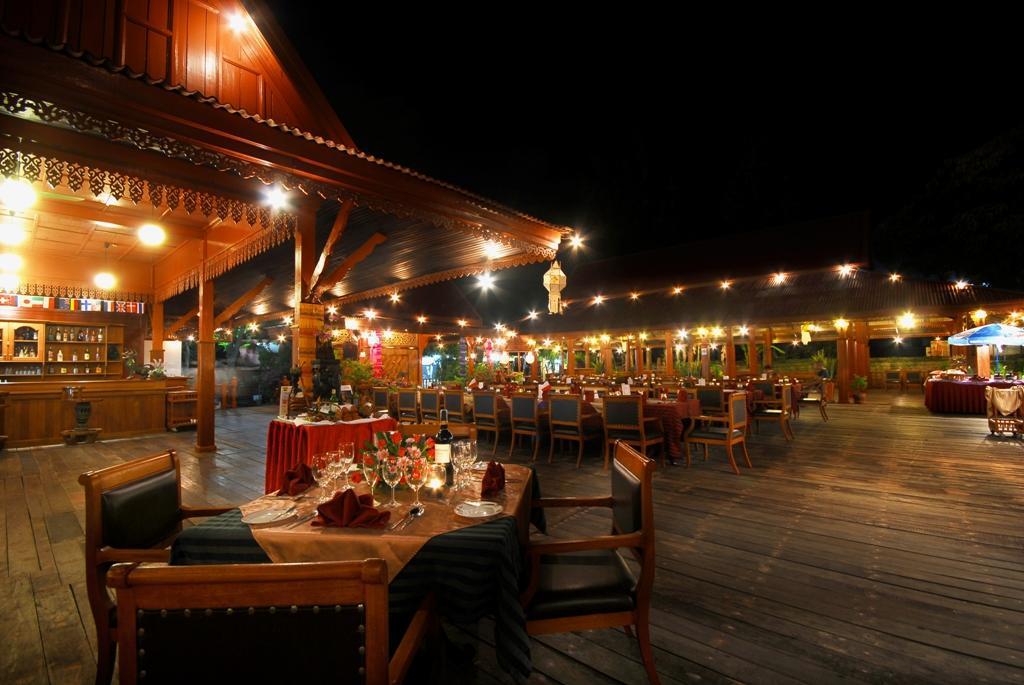 Maeyom Palace Hotel Phrae Luaran gambar