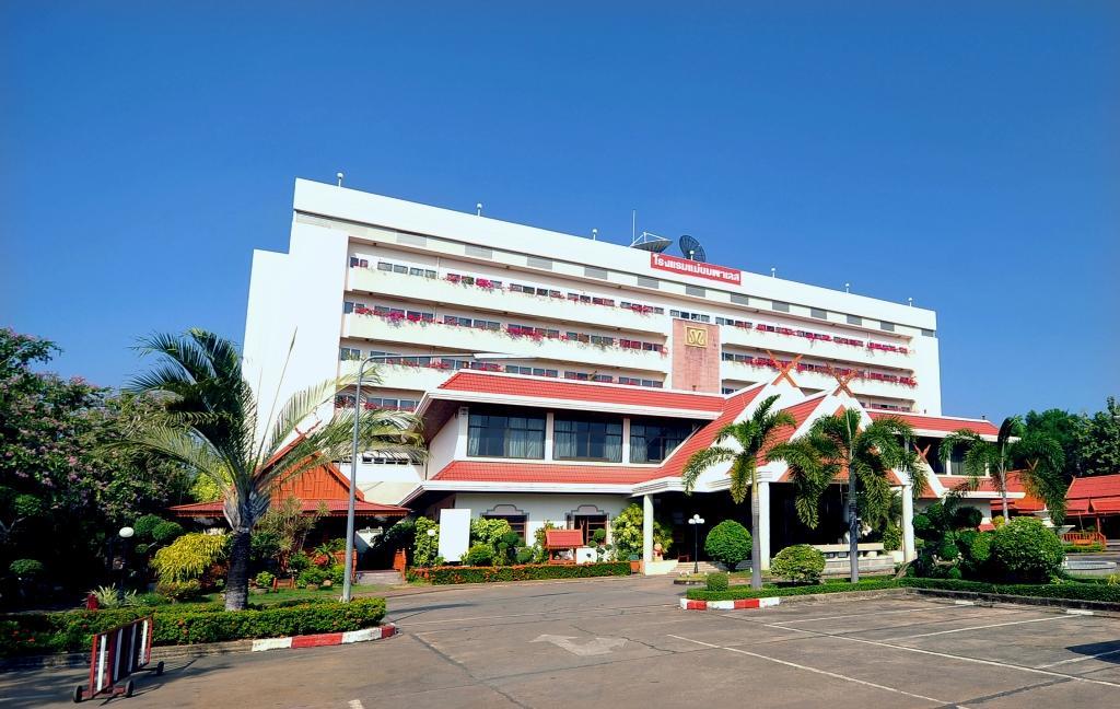 Maeyom Palace Hotel Phrae Luaran gambar